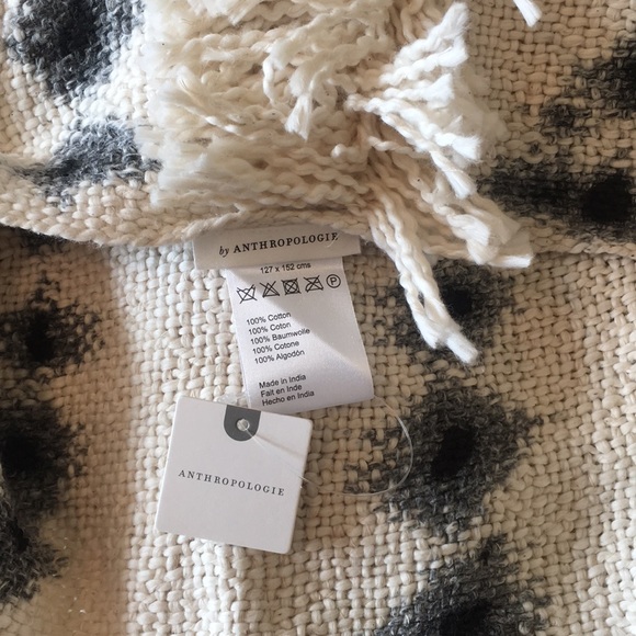 Anthropologie Fringe Throw Blanket ✨ New! - Picture 4 of 5
